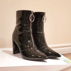 Public Desire - Black patent leather heeled boots w/ ring pull zipper